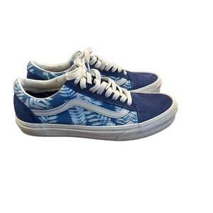 Women’s Vans Sneakers  Size 8